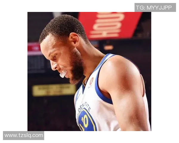 库里的脚伤背后隐藏的篮球哲学与运动员的坚持精神 库里的脚伤背后隐藏的篮球哲学与运动员的坚持精神